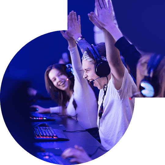 巨星国际独家双向驱动技术<br>让电竞玩家尽情享受极致高速快感